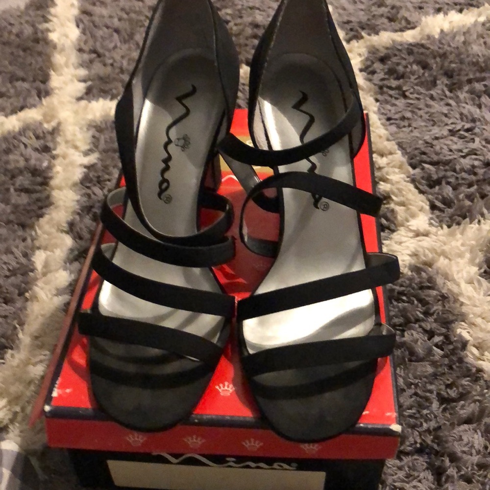 Shoes - Picture 2 of 3
